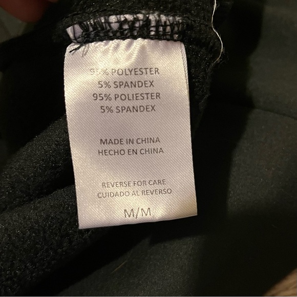 Pacific Trail black fitted sweatshirt with pouch pocket Medium - Picture 8 of 8